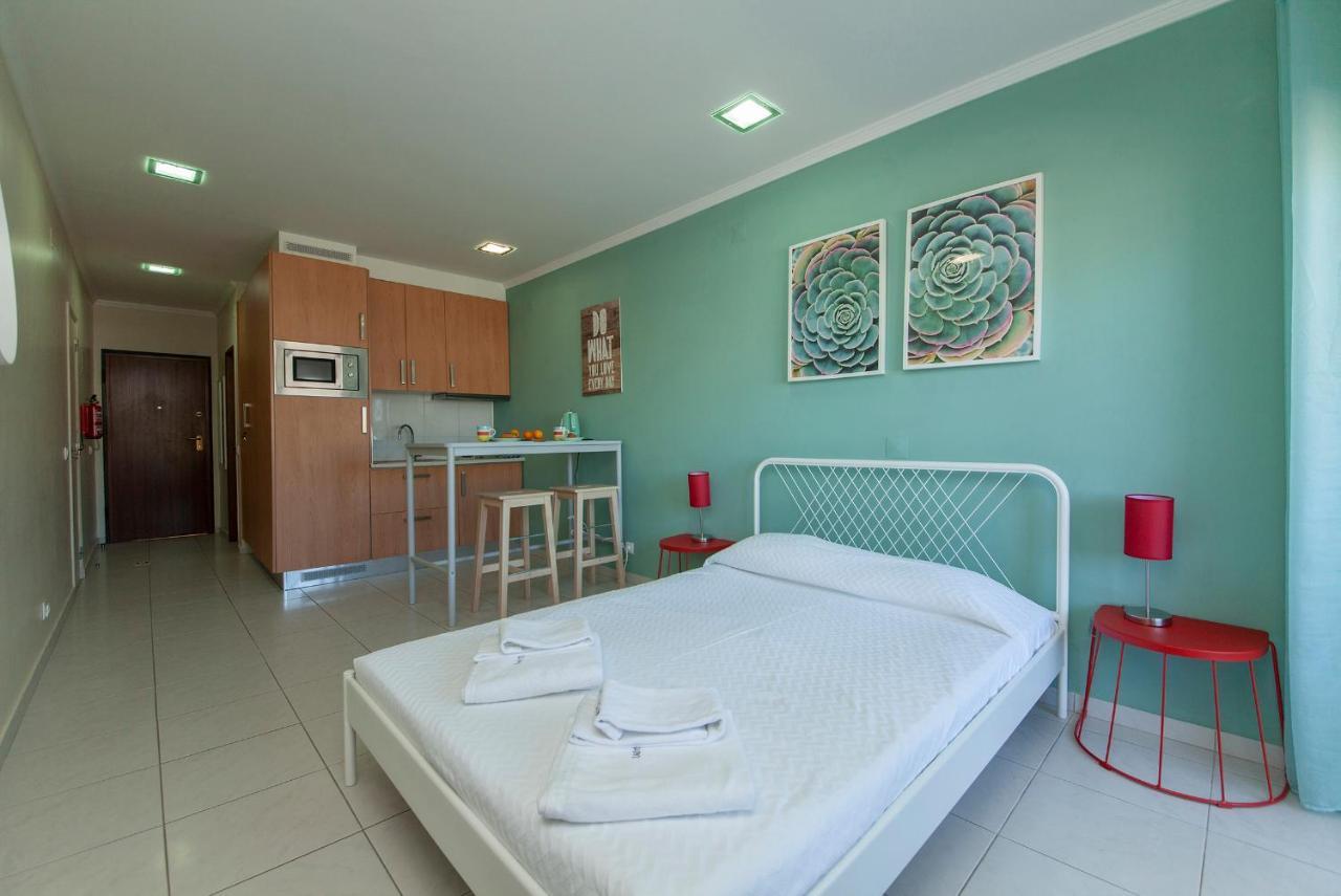 A36 - Avenue Flat In Лагос Екстериор снимка