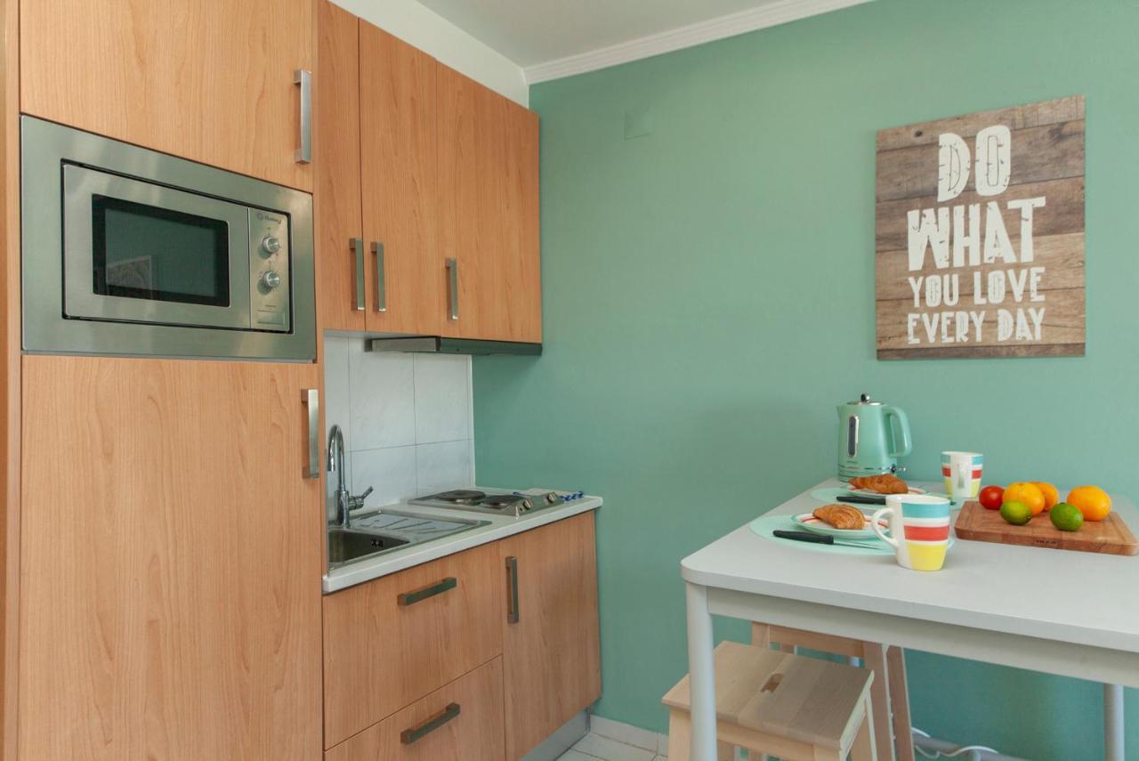 A36 - Avenue Flat In Лагос Екстериор снимка